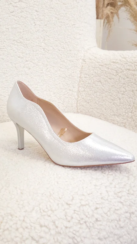 Handle bags with minimalist sleek silhouettes -Fota Island Heel- Silver