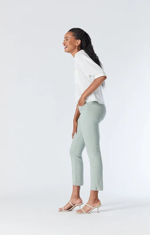 Four Pocket Jeans for Simplicity -VIOLA STRAIGHT LEG JEANS IN ICEBERG GREEN LA VINTAGE