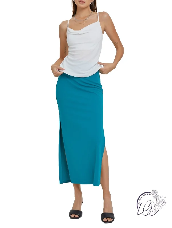 Capri Dresses for Playful -Versatile Vogue Maxi Skirt