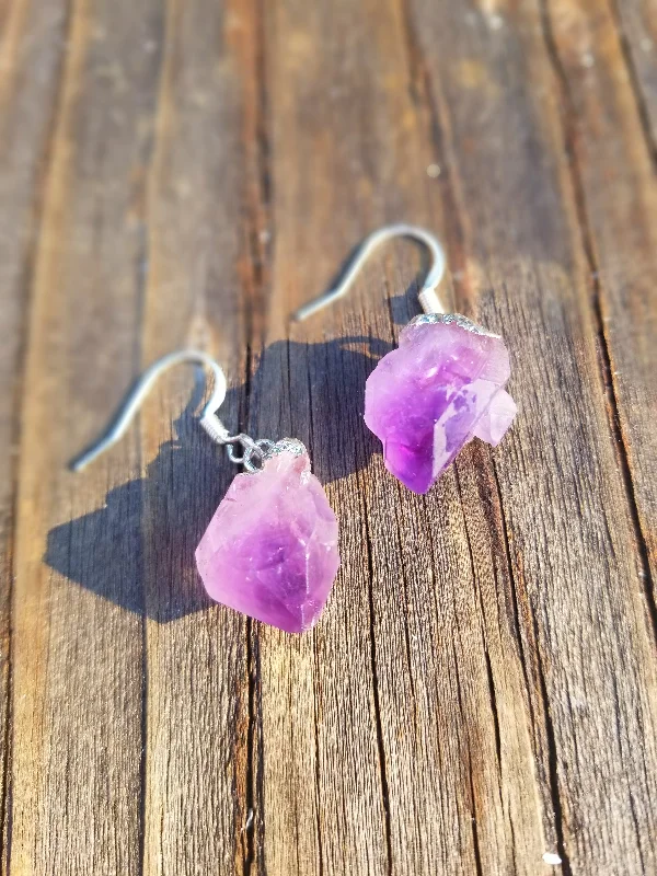 Long-sleeved Dresses for Coverage -RAW AMETHYST DANGLE EARRINGS