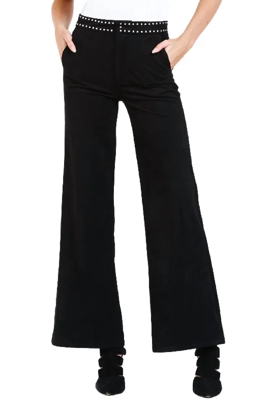 Capri Jeans for Beach Style -Fiona Lee Wide Leg Jeans In Black Suede