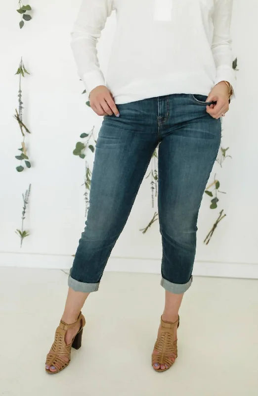 Tight trousers for women with elastic waistband for comfortable all-day wear -Lily Midrise Skinny Crop Jean In Blue