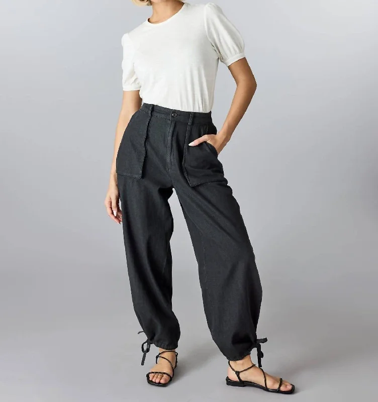 Tight trousers for women with pockets and slim silhouette for practical fashion -Patch Pocket Tie Ankle Pants In Black