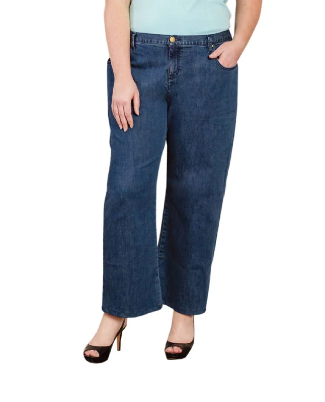 Frayed Hem Jeans for Edgy -Plus Size Five Pocket Wide Leg Jeans In Blue Denim